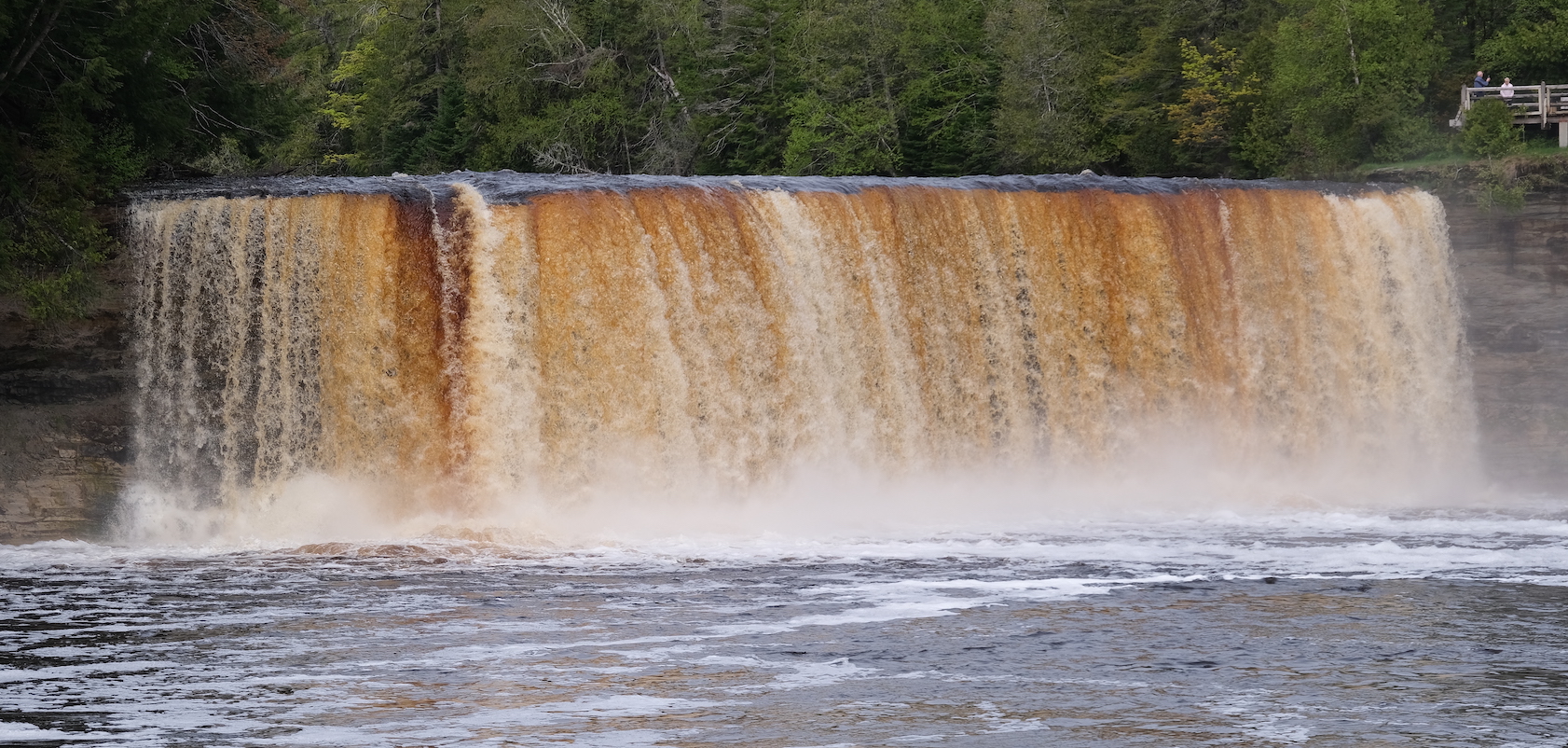 Upper Tahquamenon Falls 2