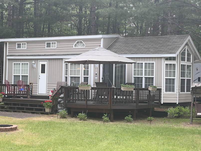 Mobile Home style trailer