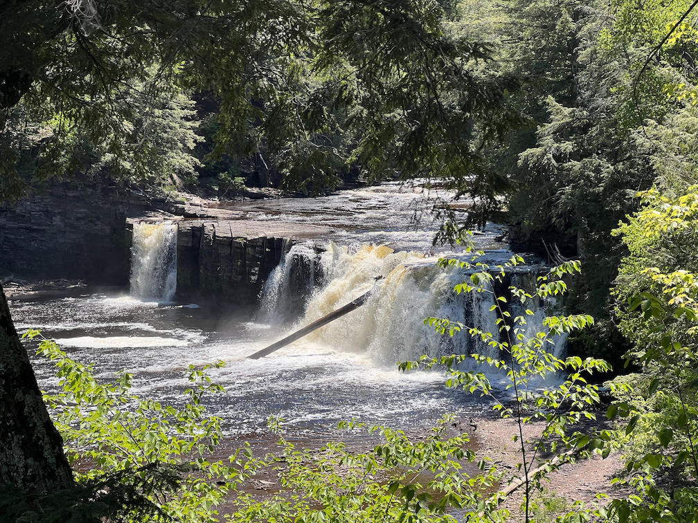 Manabezho Falls