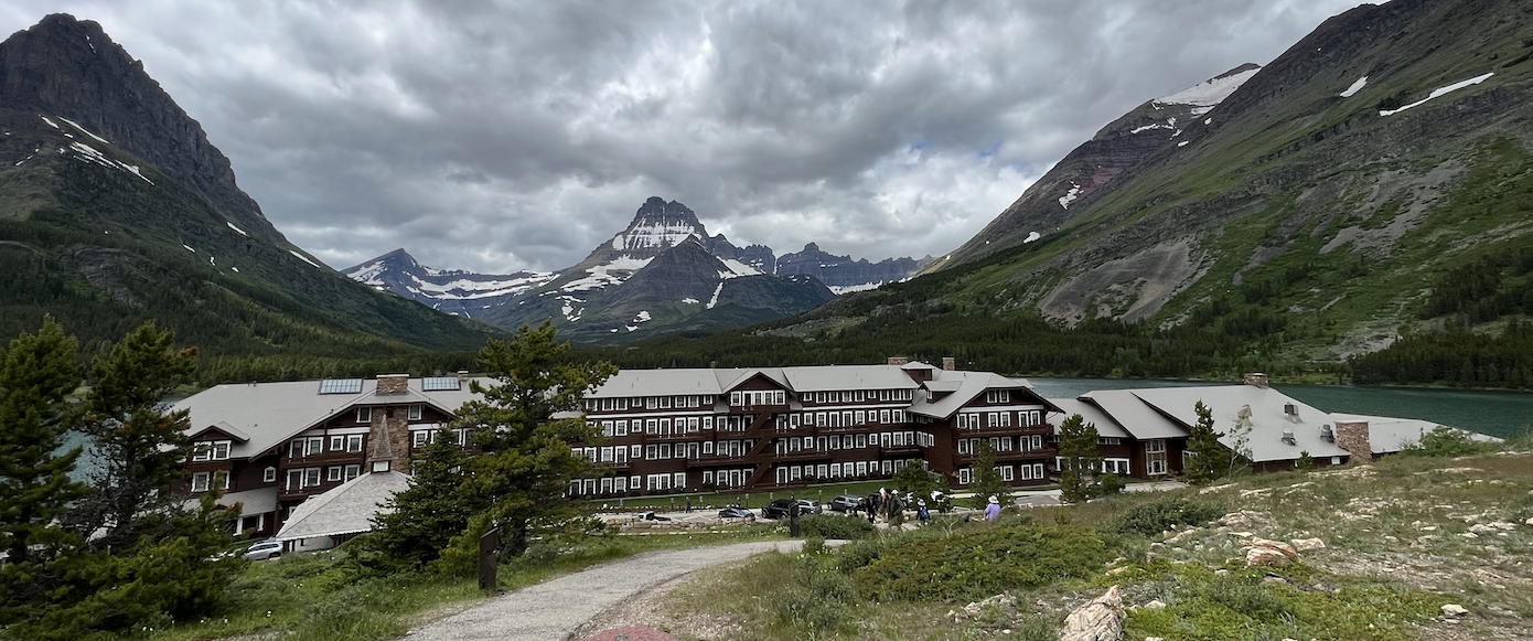 Many Glacier Hotel