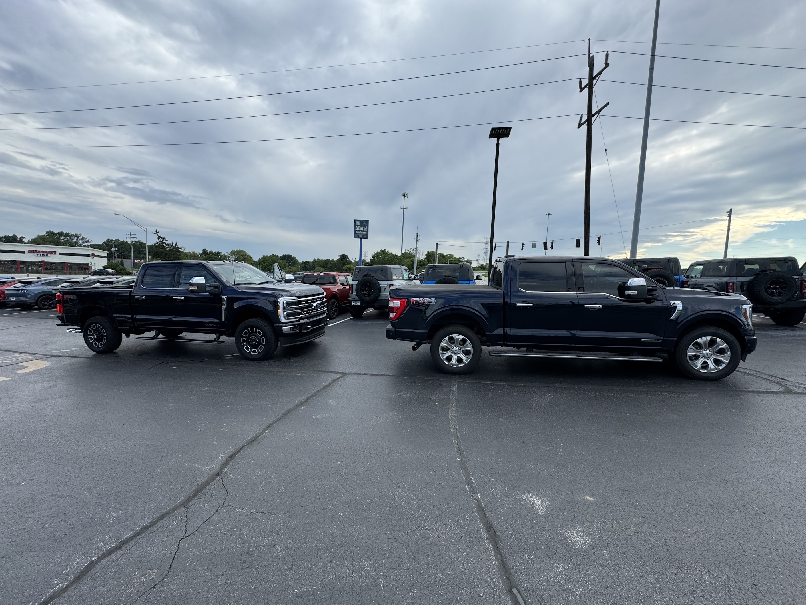 My &ldquo;old&rdquo; F-150 on the right, my new F-250 on the left